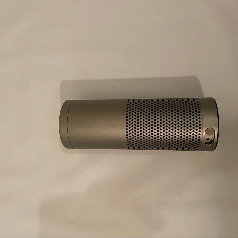 Amazon Echo 1st Gen (Silver)